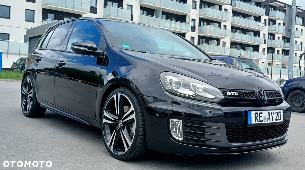 Volkswagen Golf 2.0 TDI DPF DSG GTD - 26