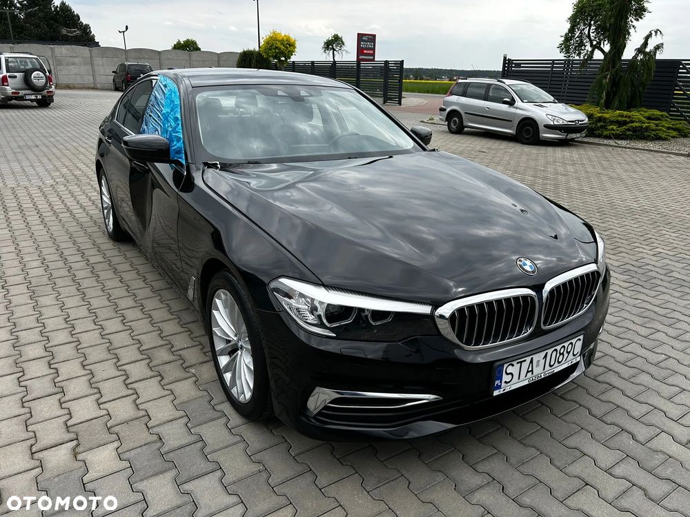 BMW Seria 5 520d Luxury Line - 2
