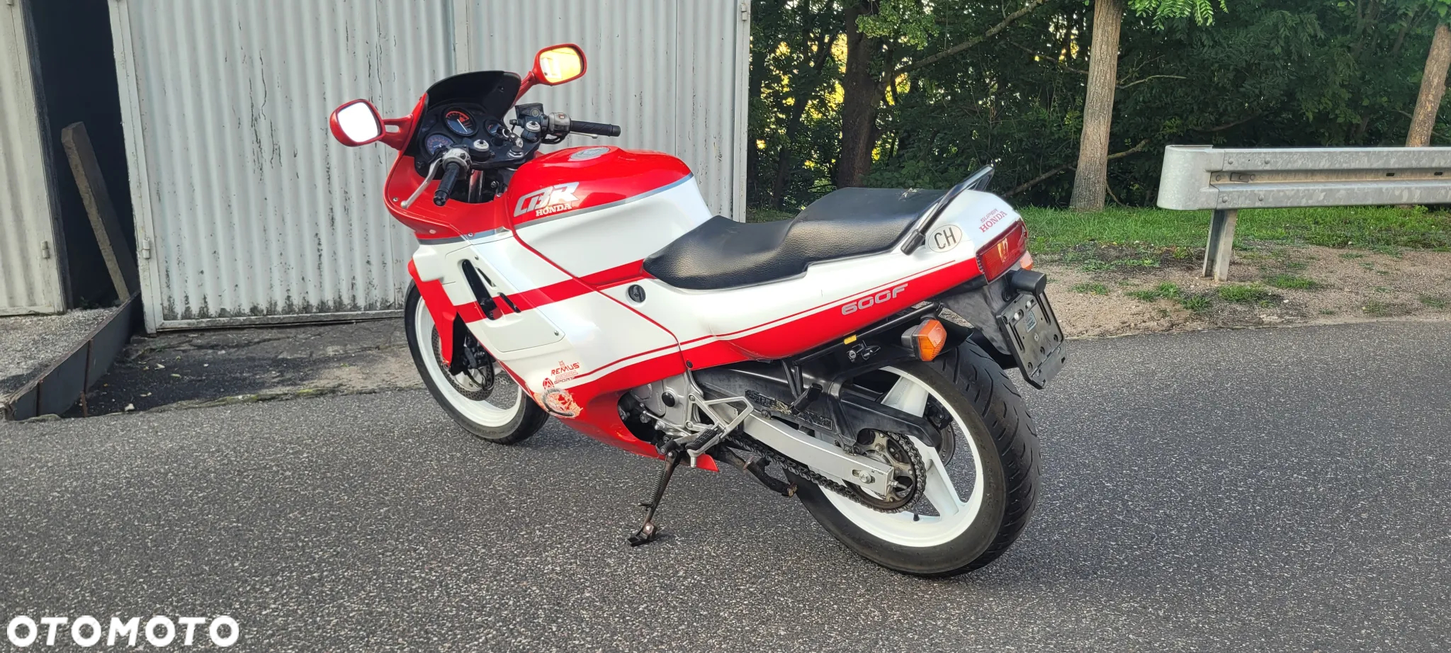 Honda CBR - 3