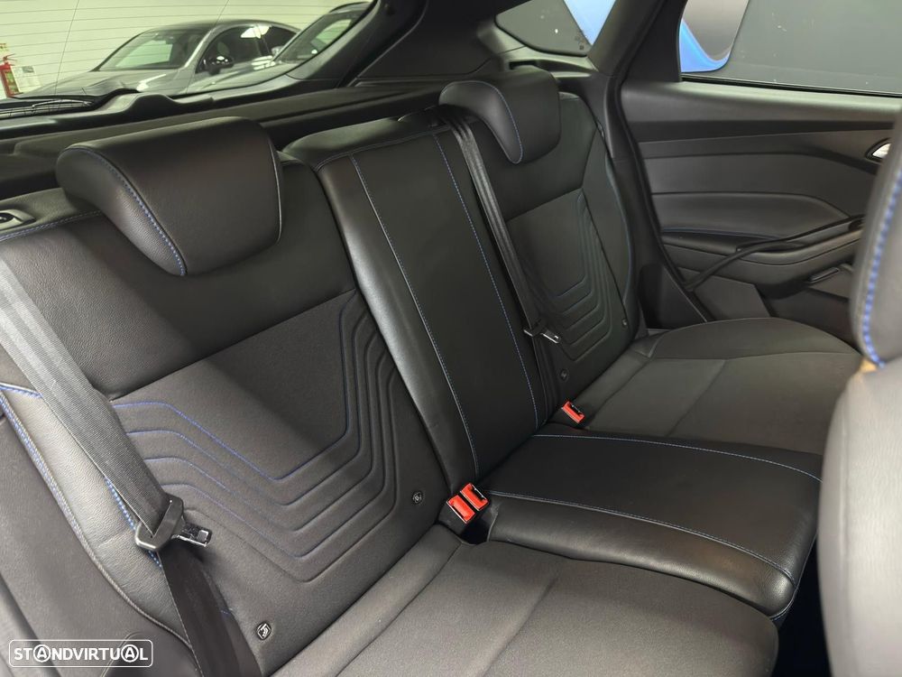 Ford Focus 2.3 EcoBoost RS Pack Performance - 24