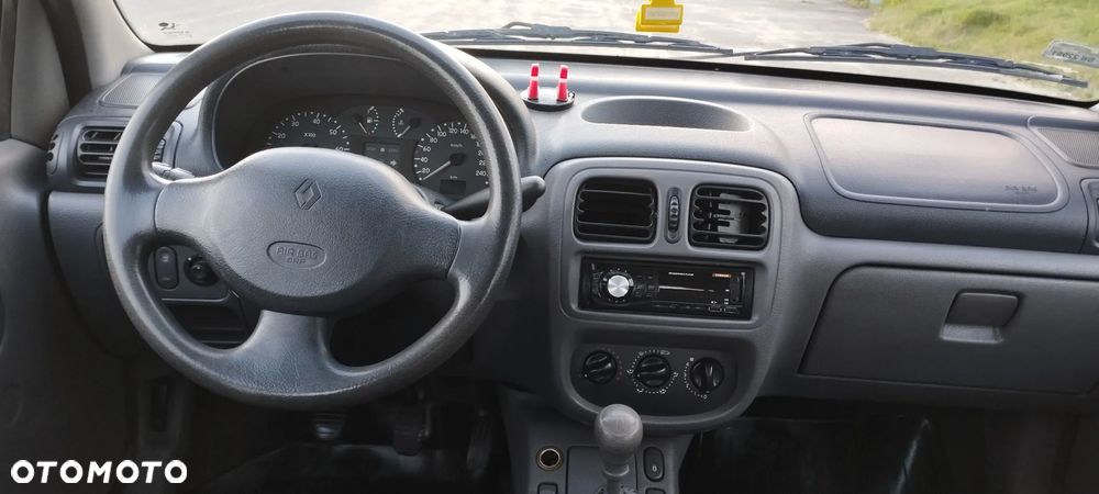 Renault Thalia 1.4 RN - 9