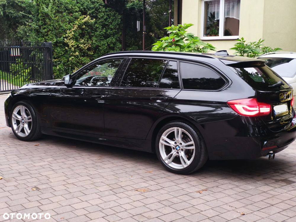 BMW Seria 3 320d xDrive M Sport - 17