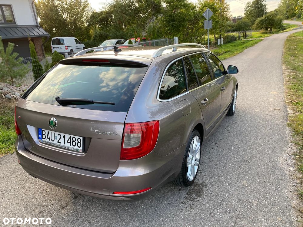 Skoda Superb 2.0 TDI Ambition DSG - 3