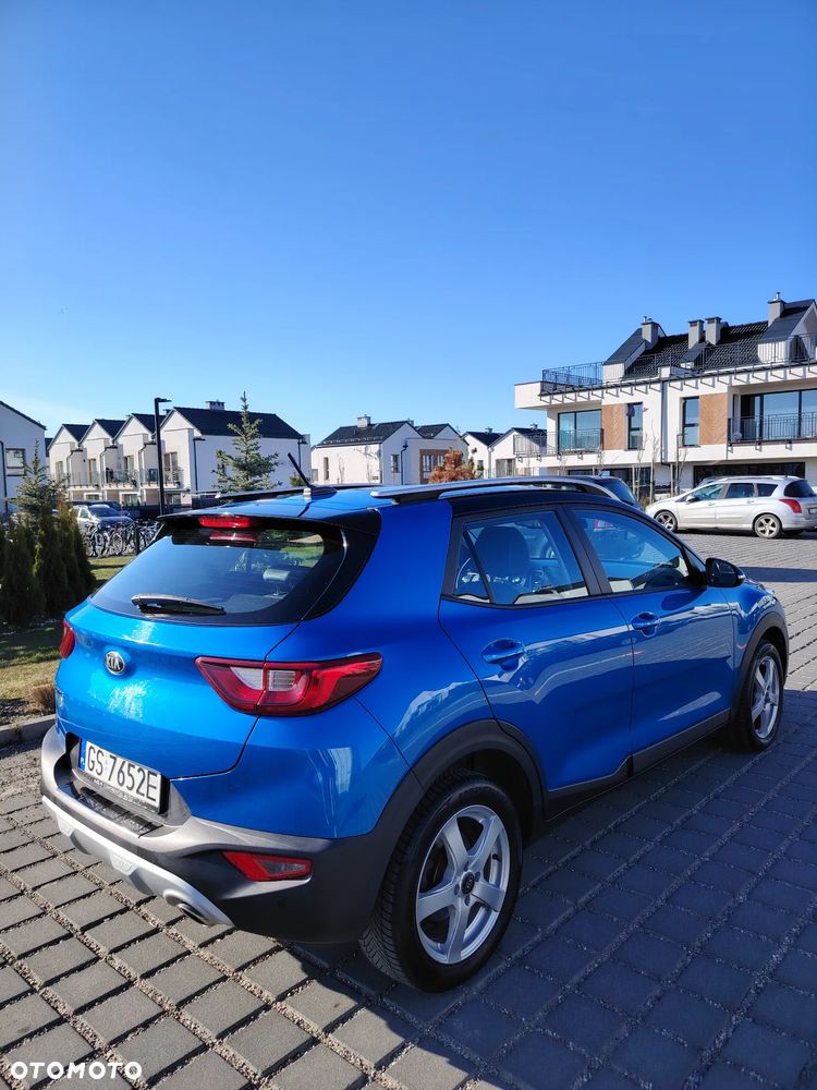 Kia Stonic 1.2 L - 4