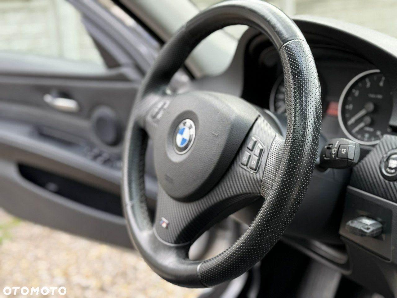 BMW Seria 3 - 25