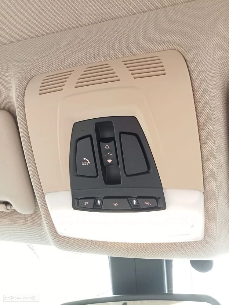 BMW 320 d Touring Aut. Luxury Line - 40