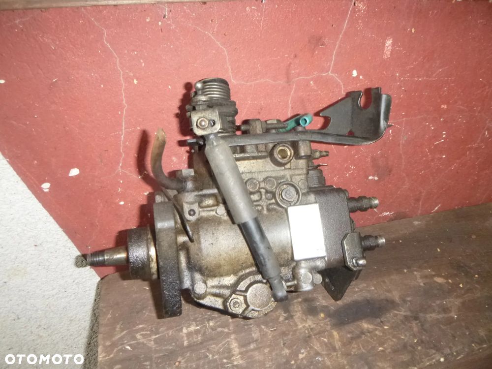 POMPA WTRYSKOWA VW T4 GOLF III AUDI 1,9D SPRAWNA