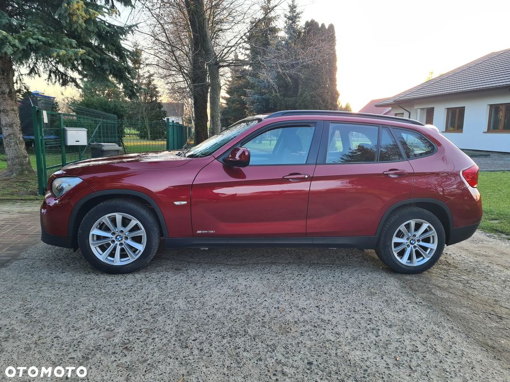 BMW X1 sDrive18i - 13