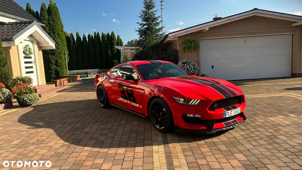 Ford Mustang Shelby GT500 - 10