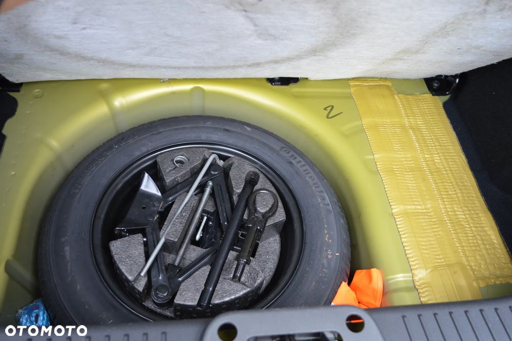 Ford Fiesta 1.0 EcoBoost Titanium - 25