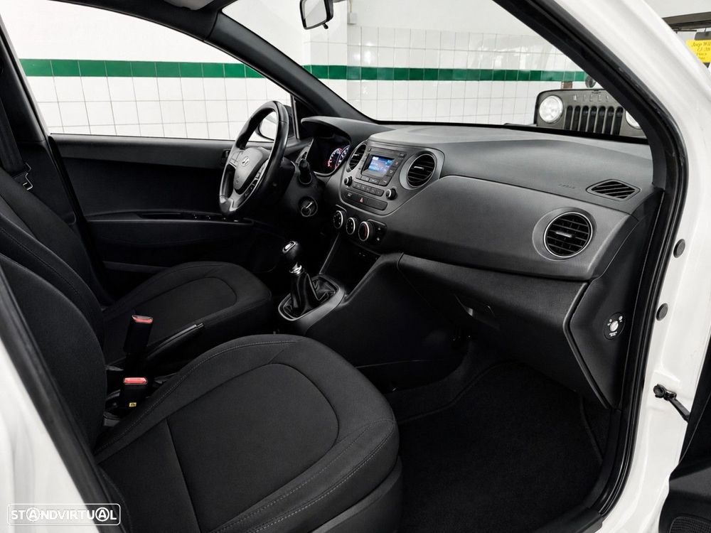 Hyundai i10 1.0 GO! - 10