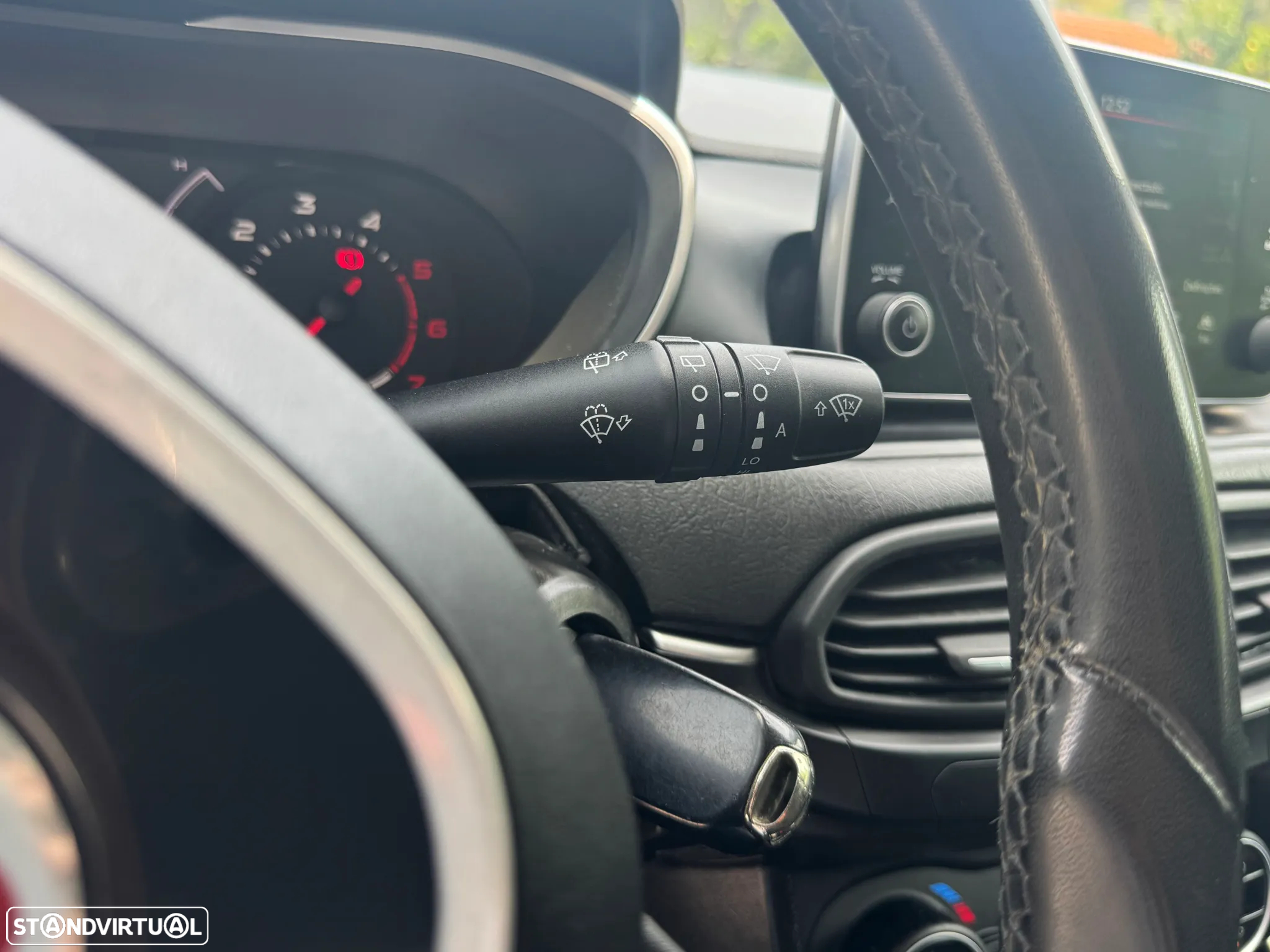 Fiat Tipo Station Wagon 1.3 M-Jet Lounge - 20