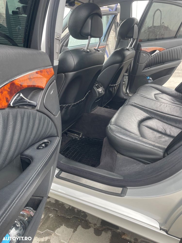 Mercedes-Benz E - 13