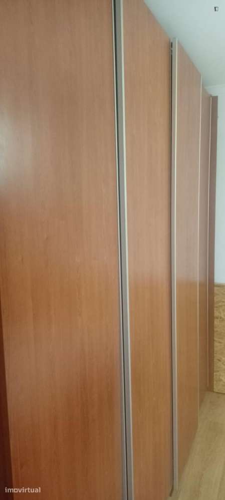Quarto - localizado em Coimbra - Grande imagem: 2/10