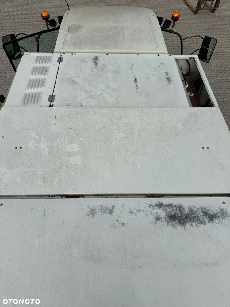 Claas Medion 340 - 4