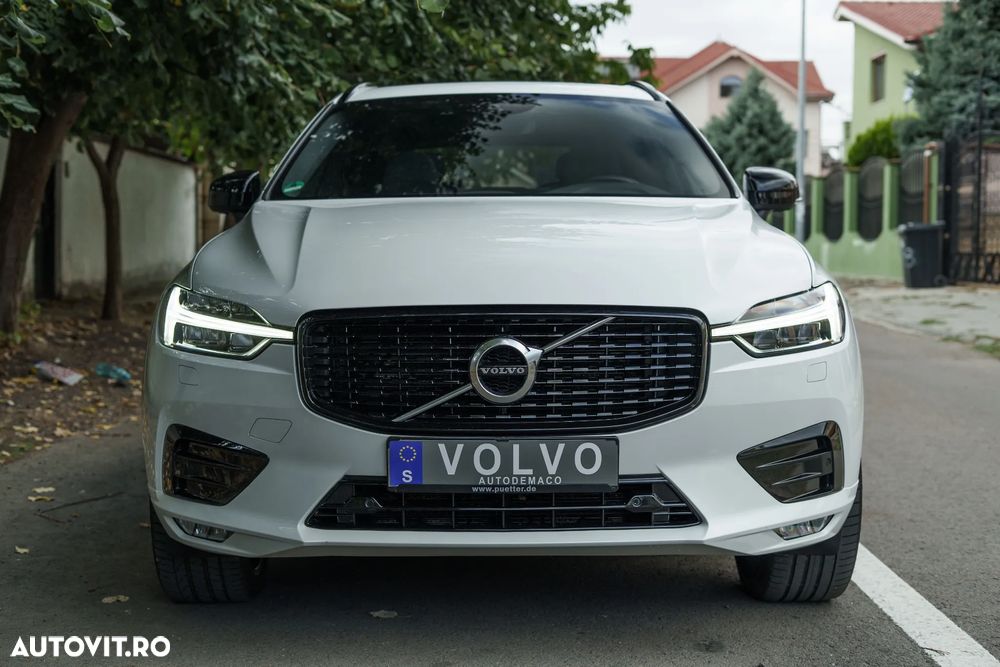 Volvo XC 60 B4 MHEV R-Design - 10