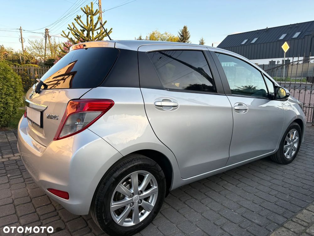 Toyota Yaris - 7