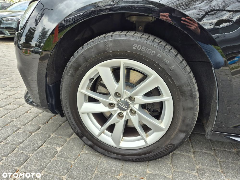 Audi A4 Avant 2.0 TDI - 3