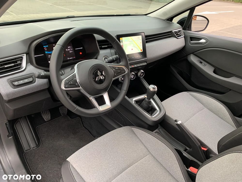 Mitsubishi Colt 1.0T Invite - 9