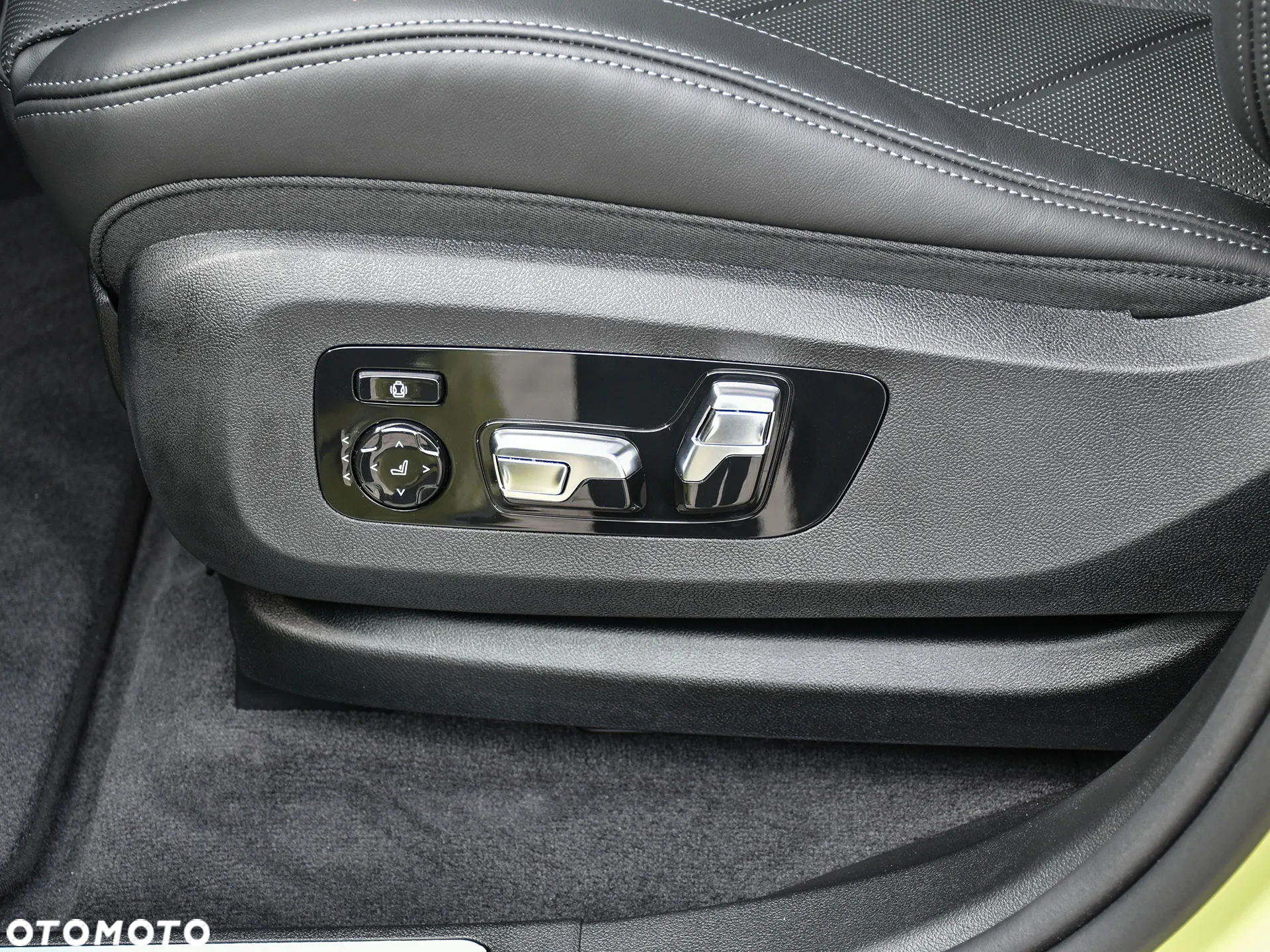 BMW XM 50e PHEV sport - 16