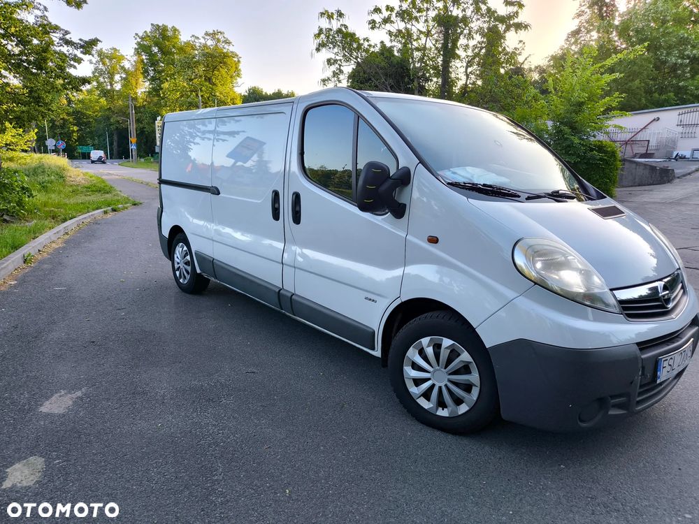 Opel Vivaro L2H1 2.9t - 3