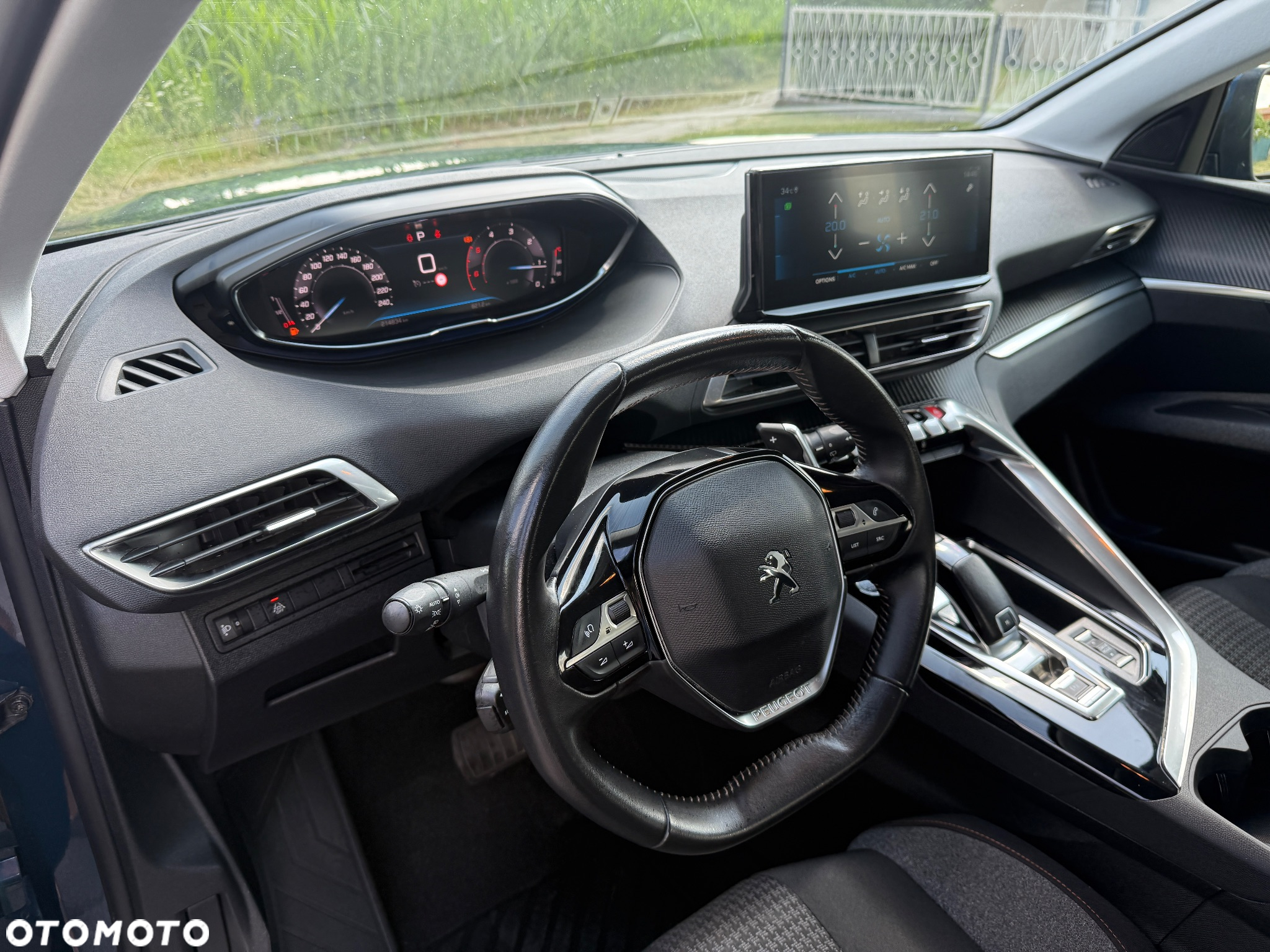 Peugeot 3008 1.5 BlueHDi Allure Pack S&S EAT8 - 28