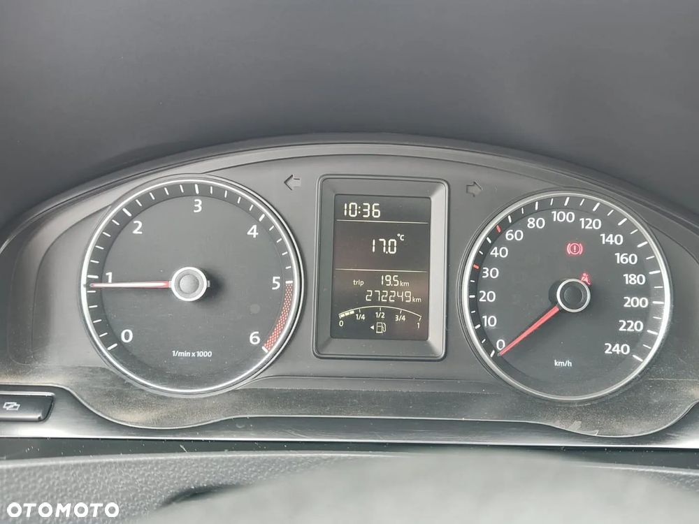 Volkswagen Transporter - 25