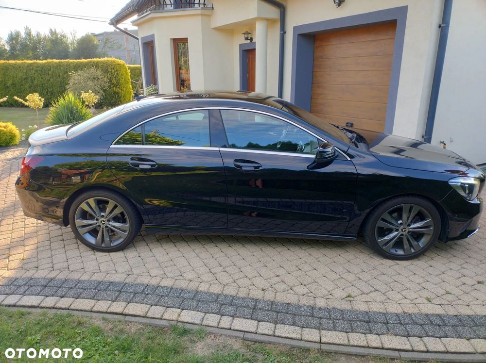 Mercedes-Benz CLA 200 UrbanStyle Edition - 5