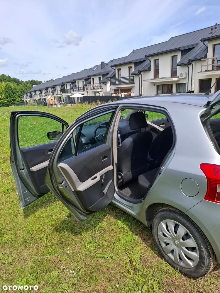 Toyota Yaris 1.4 D-4D Cool - 9