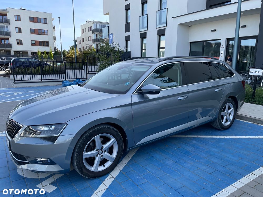 Skoda Superb 1.6 TDI DSG Ambition - 3