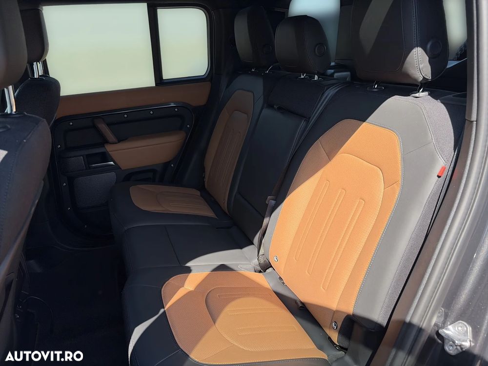 Land Rover Defender 110 3.0 P400 MHEV X - 16