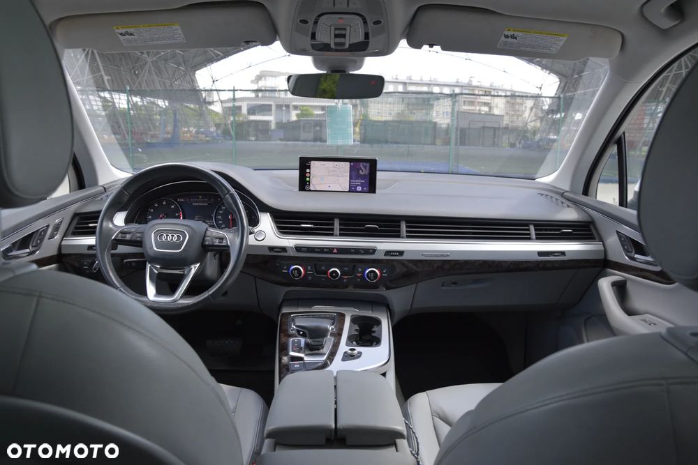 Audi Q7 - 16