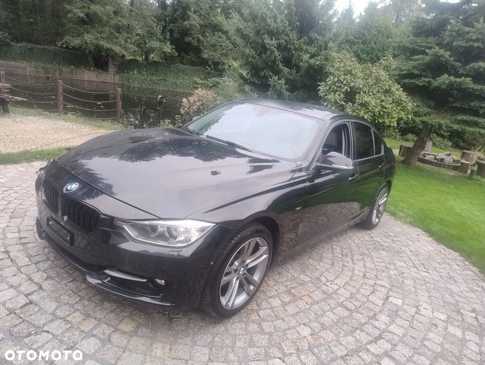 BMW Seria 3 328i Touring Sport-Aut Luxury Line - 1