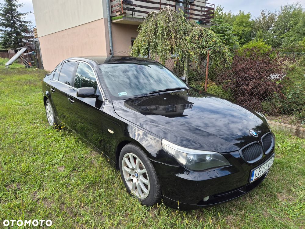 BMW Seria 5 525d - 23