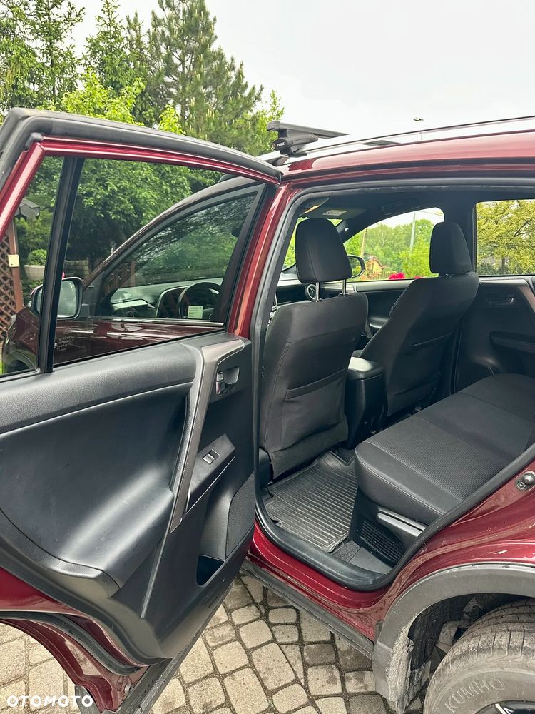 Toyota RAV4 - 24