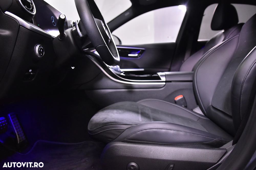 Mercedes-Benz C 300 9G-TRONIC AMG Line - 24