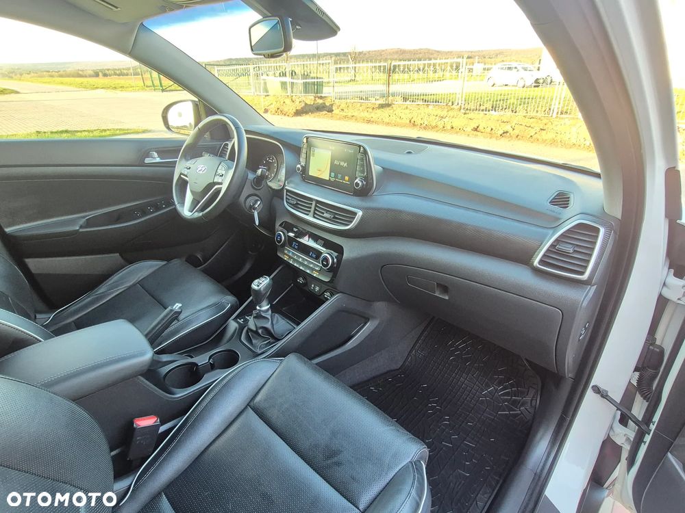 Hyundai Tucson 1.6 Turbo 2WD Style - 26