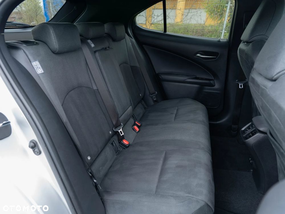 Lexus UX ver-250h-gpf-prestige-2wd - 18