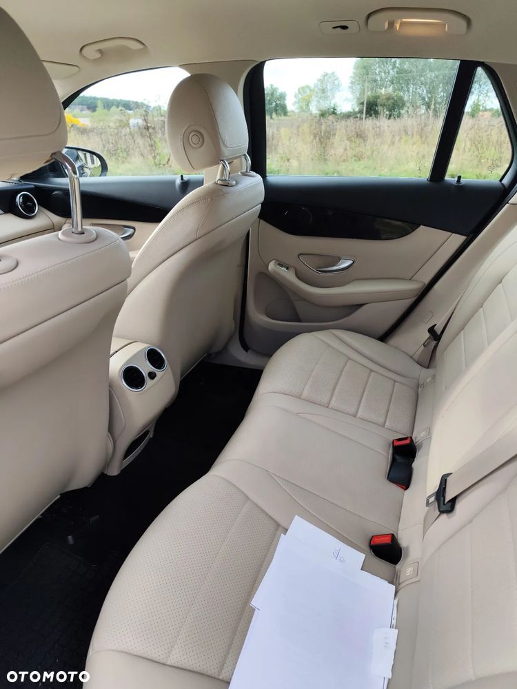 Mercedes-Benz GLC 220 d 4-Matic - 6
