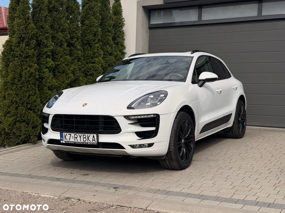 Porsche Macan Standard - 1