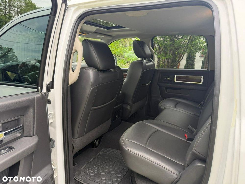 Dodge RAM 5.7 4x4 - 14