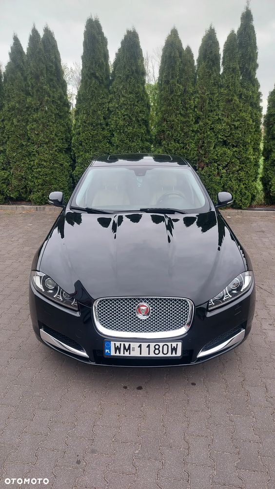 Jaguar XF - 5