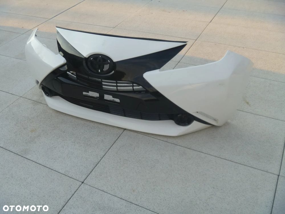 TOYOTA AYGO II ZDERZAK TYLNY ŁADNY PDC LUB BEZ - 13
