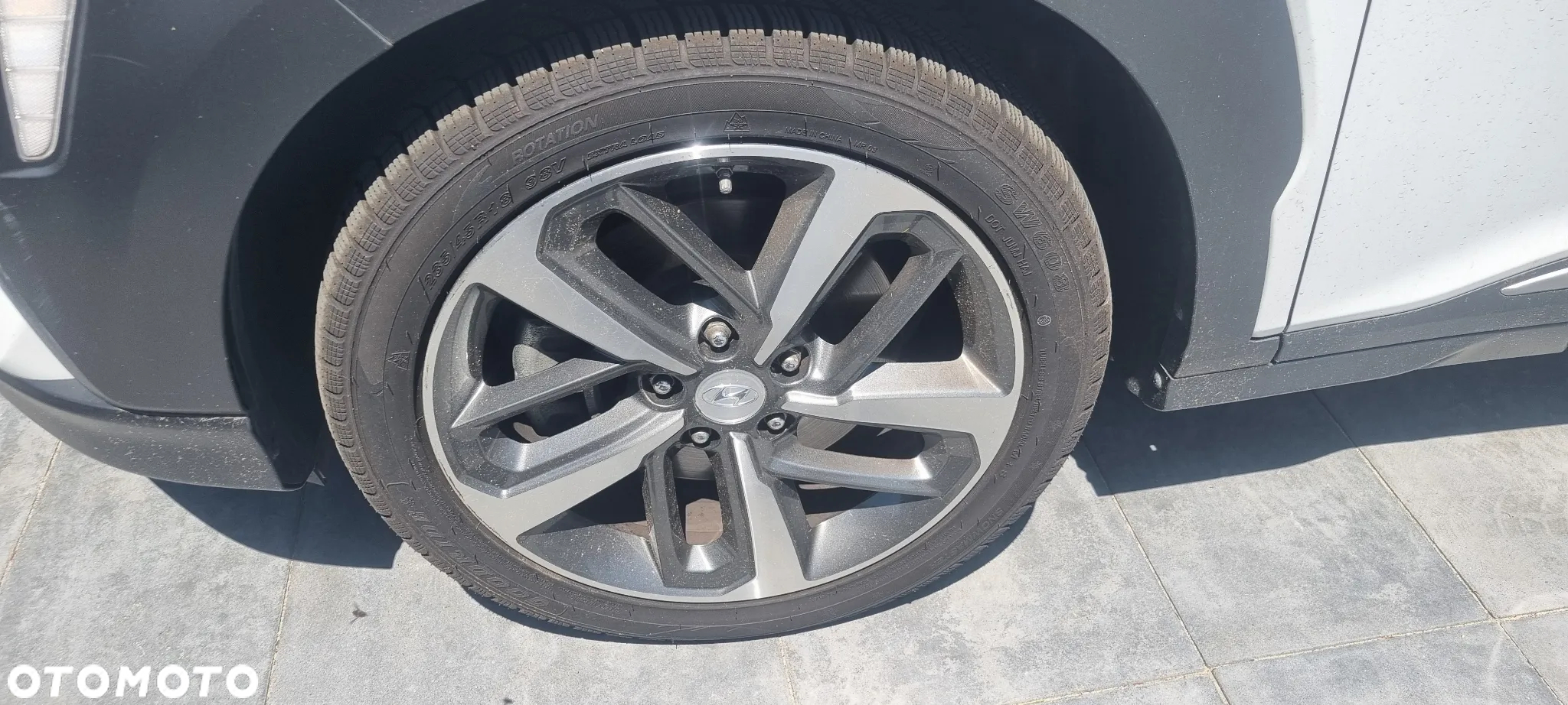 Hyundai Kona 1.6 T-GDI DCT Premium - 39