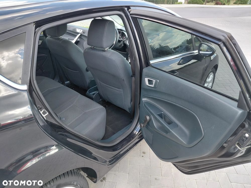 Ford Fiesta 1.25 Titanium EU5 - 10