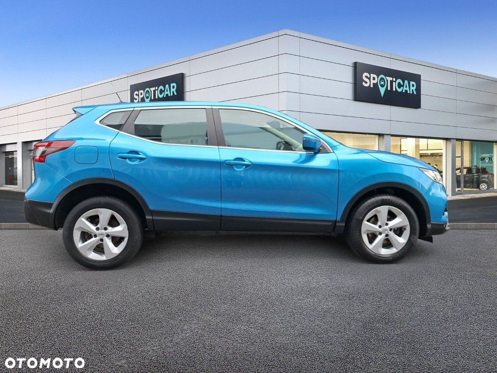 Nissan Qashqai - 4