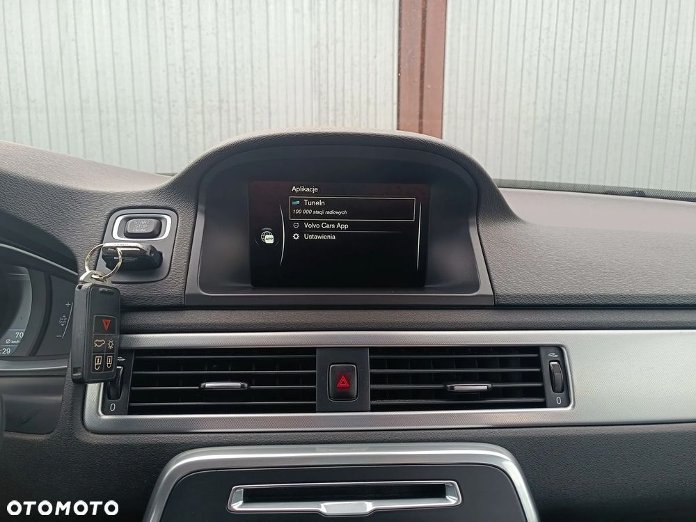 Volvo V70 D4 Summum - 28