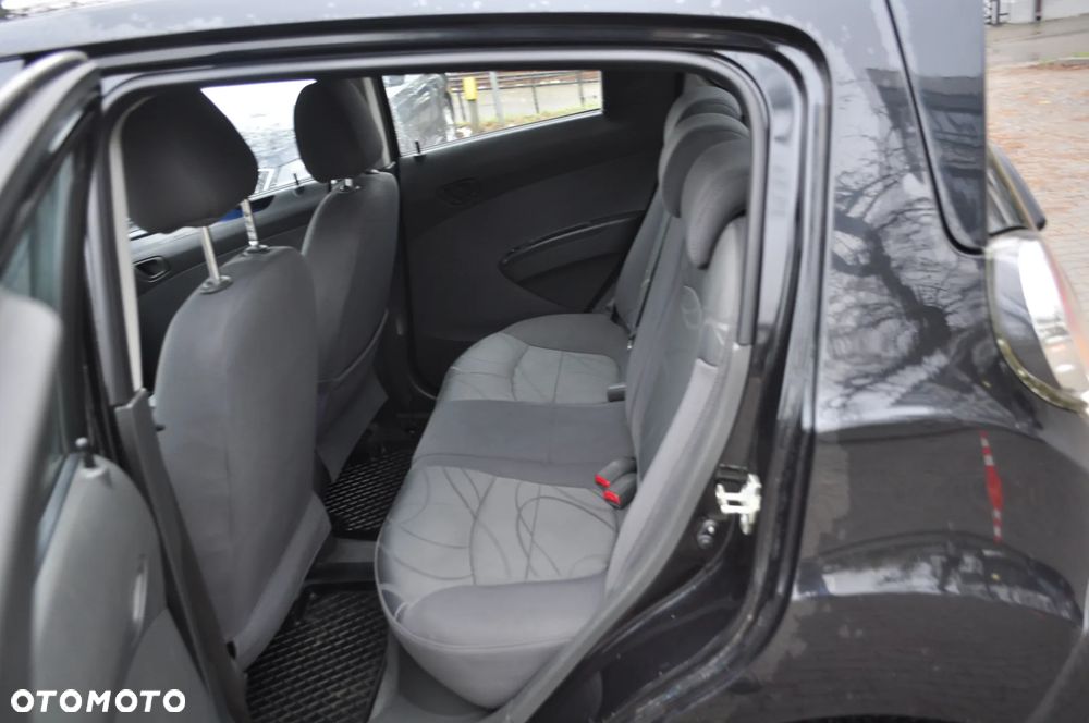 Chevrolet Spark - 11