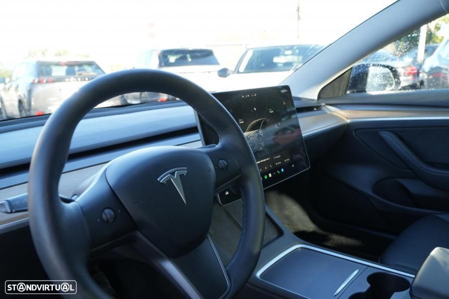 Tesla Model 3 Long Range Tração Traseira - 11