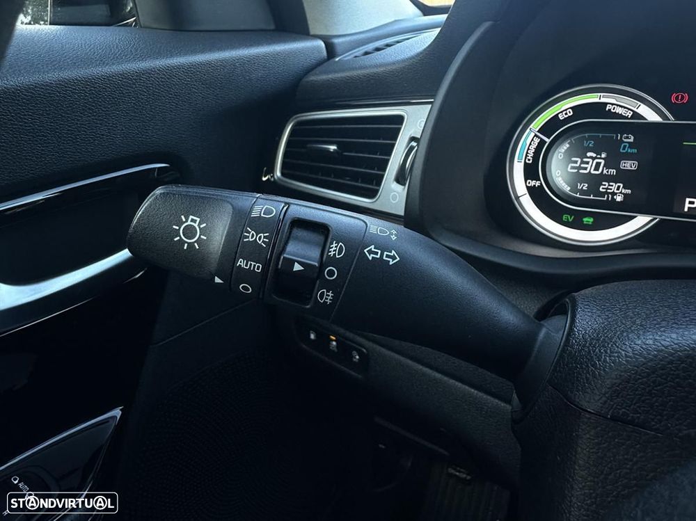 Kia Niro 1.6 GDi PHEV Tech - 17